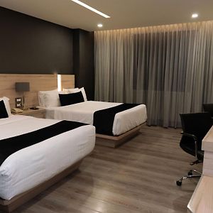 Queen Double Room